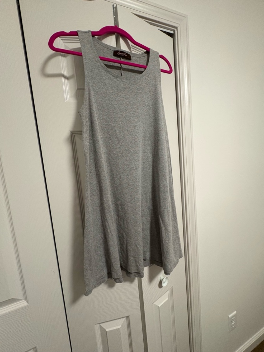 Women’s Sleeveless Casual Dress - Light Gray